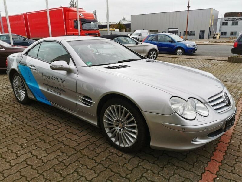 Silber Gebraucht 2002 Mercedes SL500 Cabrio | 24.990 € (Etwas zu teuer) - Bild 1/4
