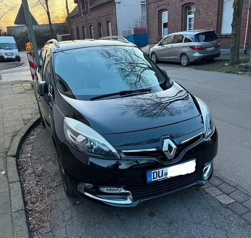 Schwarz Gebraucht 2014 Renault Mégane III Limousine | 5.300 € (Guter Preis) - Bild 1/4
