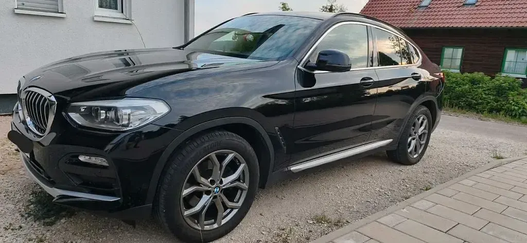 Gebraucht BMW X4 xLine 190 PS (139 kW) 2019 Schwarz SUV