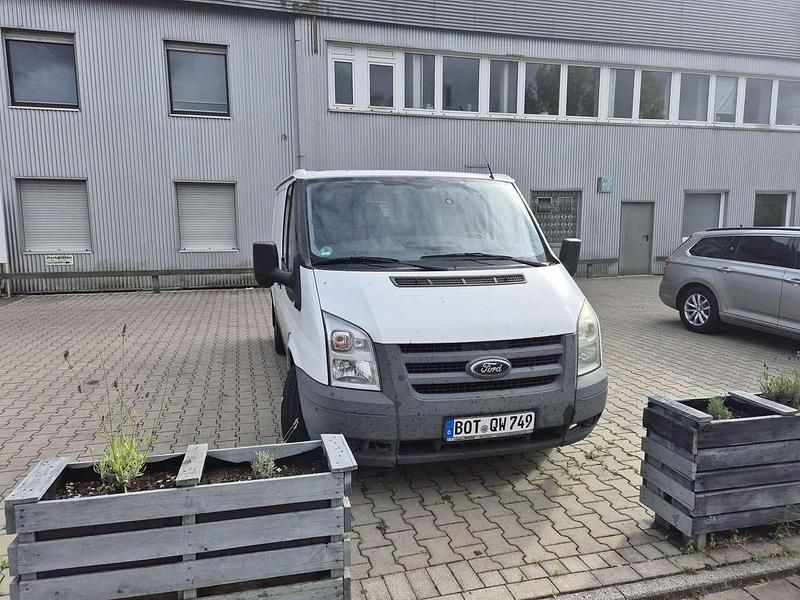 Weiß Gebraucht 2011 Ford Transit | 3.500 € - Bild 1/4