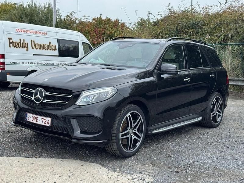 Schwarz Gebraucht 2016 Mercedes GLE500 AMG SUV | 17.499 € (Teuer) - Bild 1/4