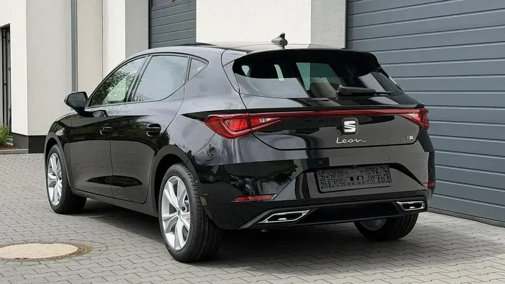 Neu Seat Leon Style 116 PS (85 kW) 2026 Wählbar Limousine