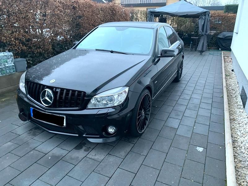 Gebraucht Mercedes C320 Avantgarde 225 PS (165 kW) 2008 Schwarz Limousine