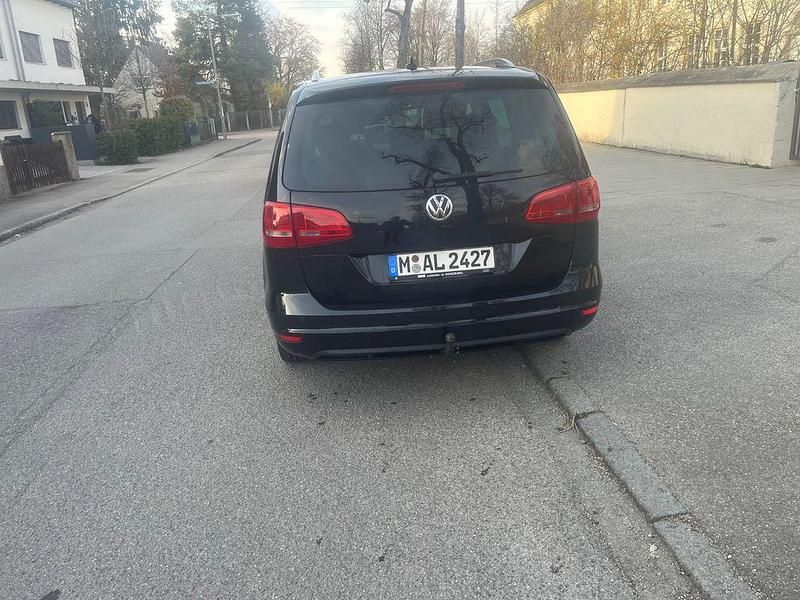 Gebraucht VW Sharan Highline 170 PS (125 kW) 2012 Schwarz Van / Kleinbus