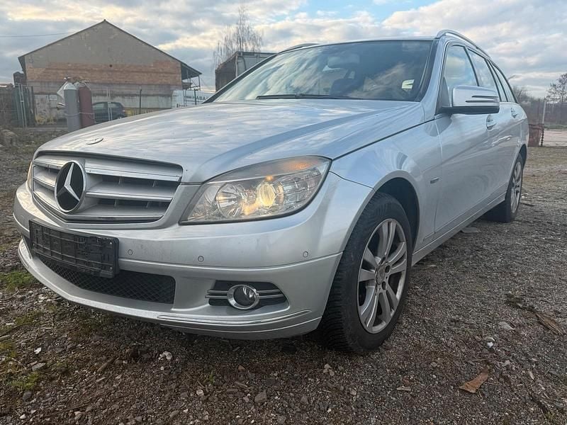 Gebraucht Mercedes C250 204 PS (150 kW) 2009 Silber Kombi