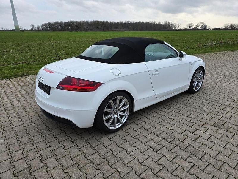 Gebraucht Audi TT Roadster S-Line 160 PS (117 kW) 2014 Weiß Cabrio