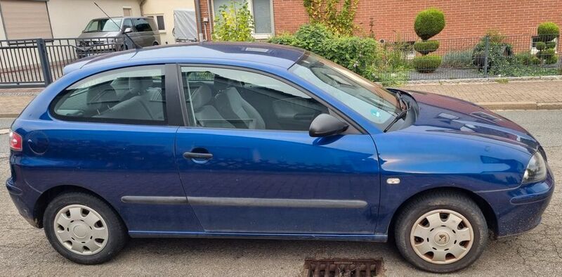 Gebraucht Seat Ibiza Fresh 64 PS (47 kW) 2003 Blau Limousine