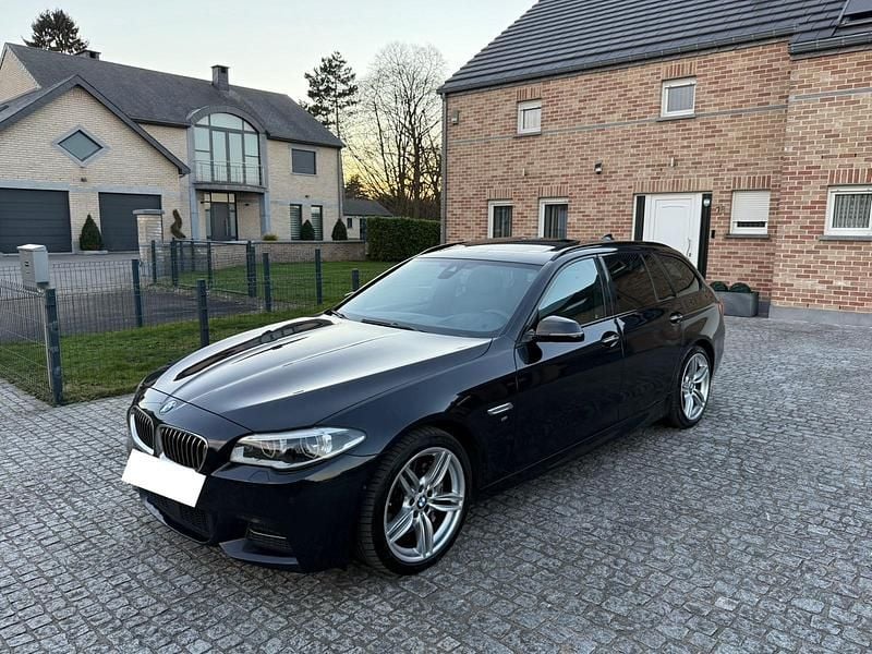 Gebraucht BMW 530 M Sport 258 PS (189 kW) 2016 Schwarz Kombi