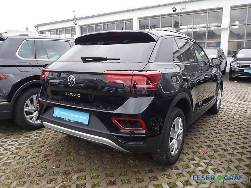 Gebraucht VW T-Roc Style 110 PS (80 kW) 2023 Deep black perleffekt SUV
