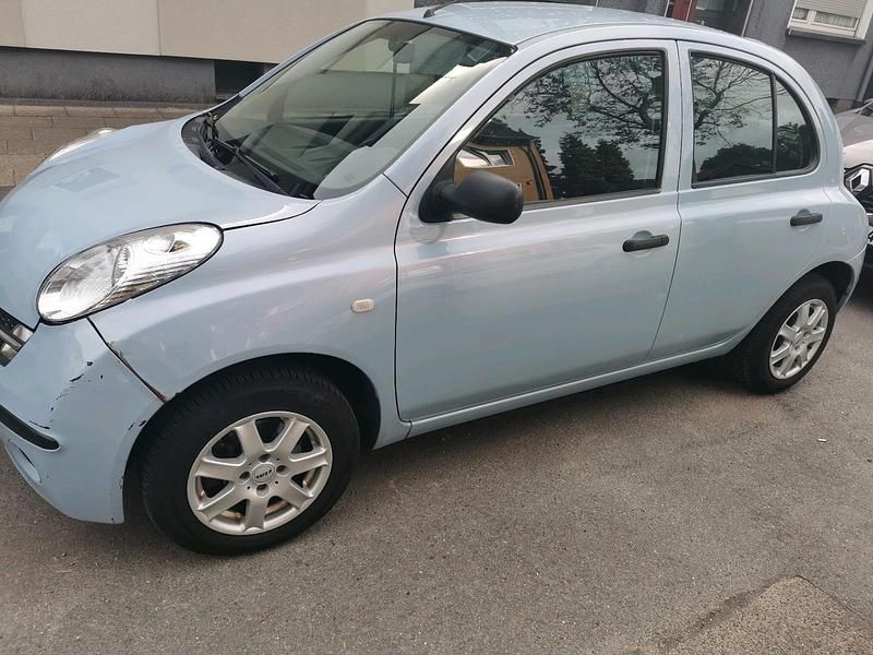 Blau Gebraucht 2005 Nissan Micra Kleinwagen | 749 € (Guter Preis) - Bild 1/4