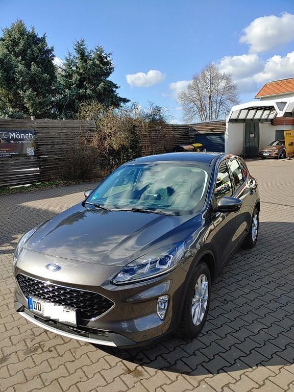 Gebraucht Ford Kuga Cool & Connect 120 PS (88 kW) 2021 Grau SUV