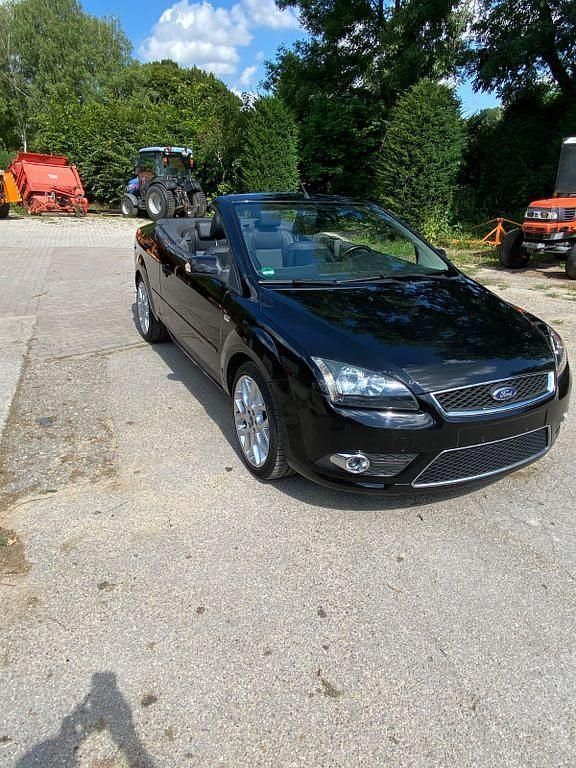 Schwarz Gebraucht 2007 Ford Focus Cabriolet Titanium Cabrio | 2.400 € (Superpreis) - Bild 1/4