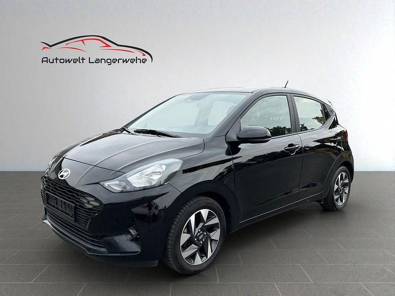 Schwarz Gebraucht 2023 Hyundai i10 Trend Kleinwagen | 13.499 € (Guter Preis) - Bild 1/4