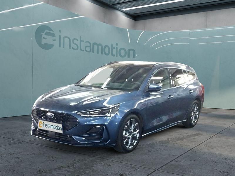 Blau Gebraucht 2024 Ford Focus Kombi | 24.249 € (Guter Preis) - Bild 1/4