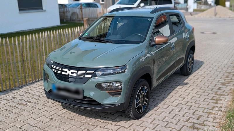 Gebraucht Dacia Spring Extreme 47 kW (65 PS) 2024 Grün Kleinwagen