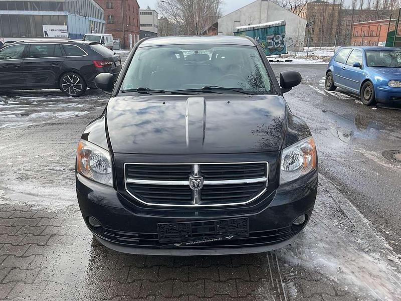 Gebraucht Dodge Caliber SXT 156 PS (114 kW) 2009 Schwarz Kleinwagen