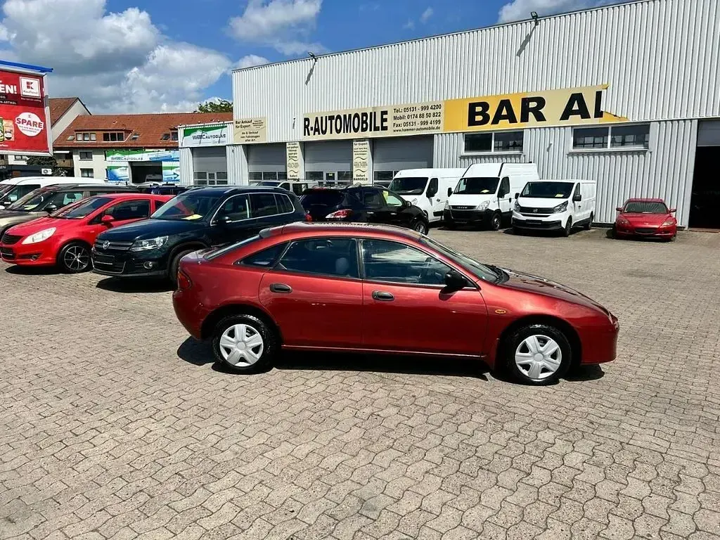 Gebraucht Mazda 323F 88 PS (64 kW) 1998 Rot Limousine