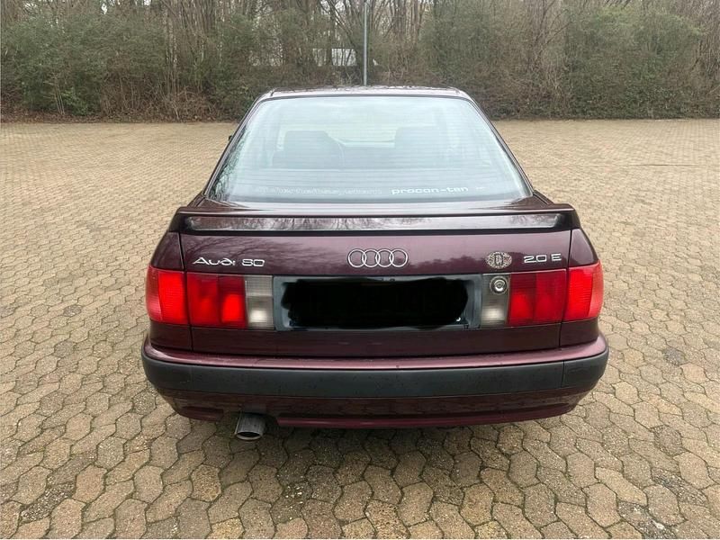 Gebraucht Audi 80 115 PS (84 kW) 1992 Rot Limousine
