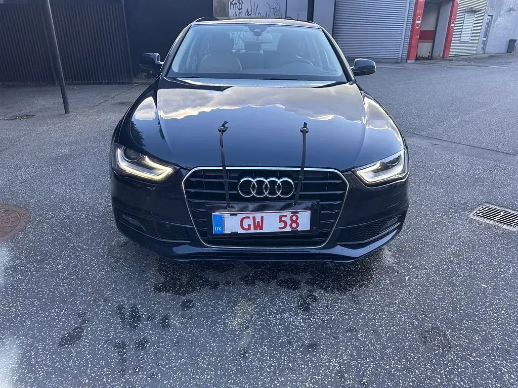 Gebraucht Audi A4 S-Line 150 PS (110 kW) 2015 Limousine