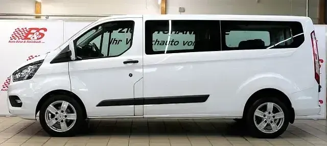 Gebraucht Ford Transit Custom 131 PS (96 kW) 2021 Frozen white Van / Kleinbus