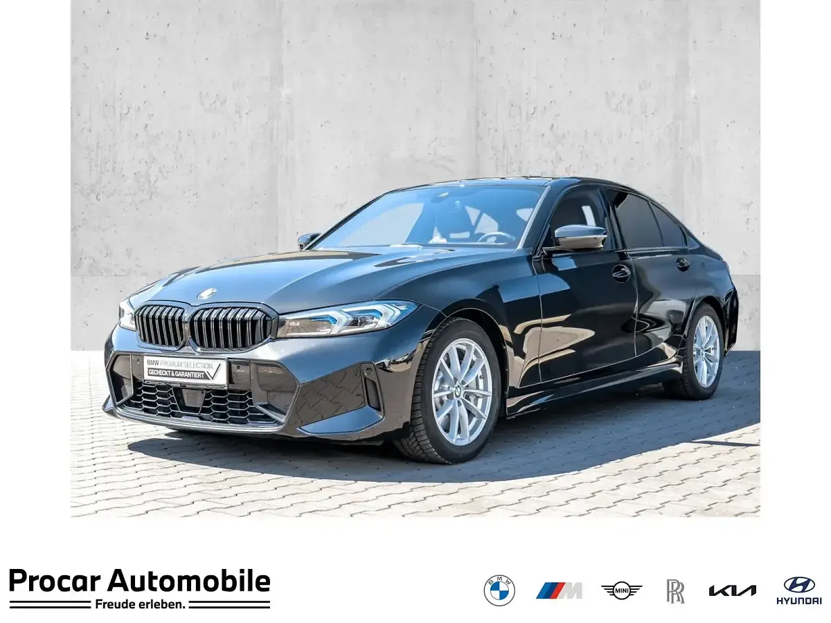 Gebraucht BMW 330 M Sport 245 PS (180 kW) 2023 Limousine