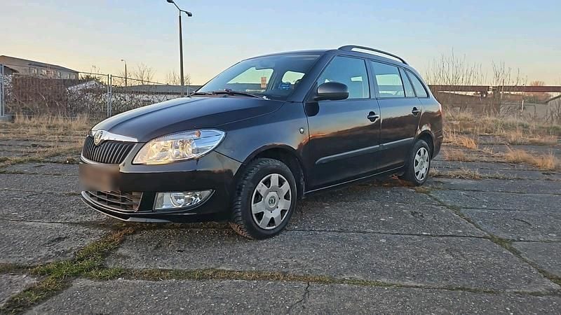 Gebraucht Skoda Fabia 75 PS (55 kW) 2010 Schwarz Kombi