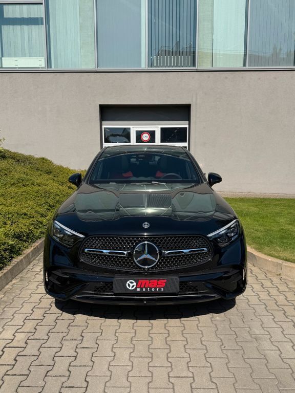 Schwarz Neu 2025 Mercedes GLC300 Premium Plus Coupé | 88.000 € - Bild 1/4