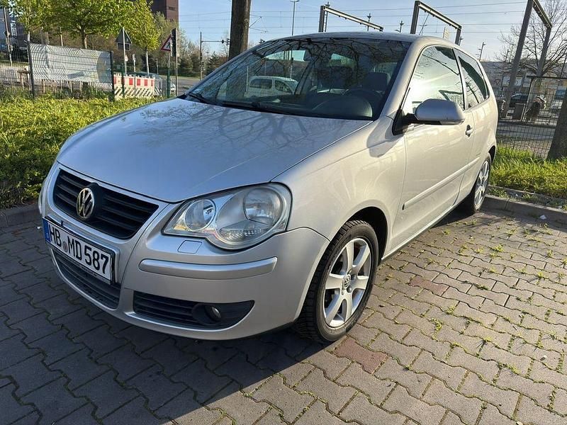 Usata VW Polo United 60 CV (44 kW) 2008 Argento Utilitaria