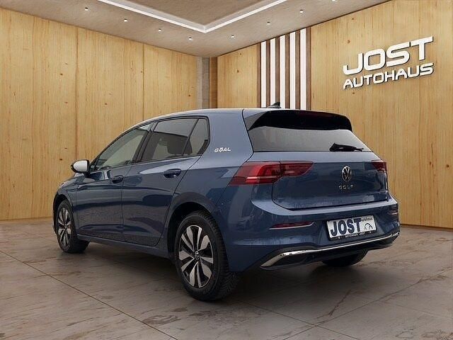 Gebraucht VW Golf VIII Goal 116 PS (85 kW) 2025 Blau Limousine