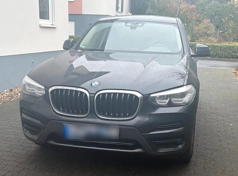 Second-hand BMW X3 190 CP (139 kW) 2018 Negru SUV