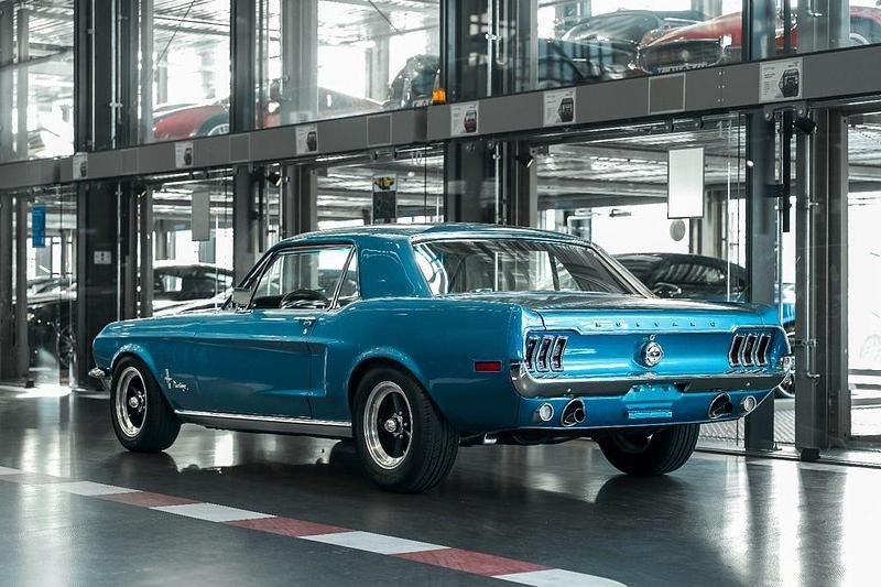 Gebraucht Ford V8 232 PS (170 kW) 1966 Blau Coupé