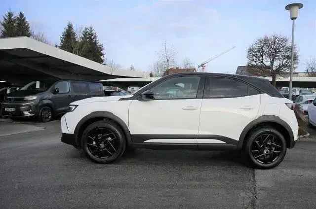 Gebraucht Opel Mokka GS Line 136 PS (100 kW) 2024 Arktis weiß SUV