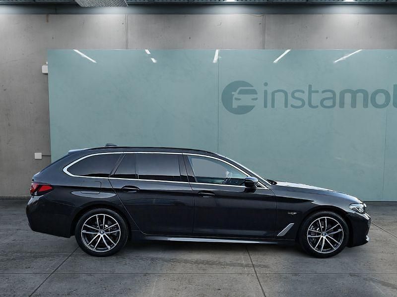 Gebraucht BMW 530 252 PS (185 kW) 2022 Grau Kombi