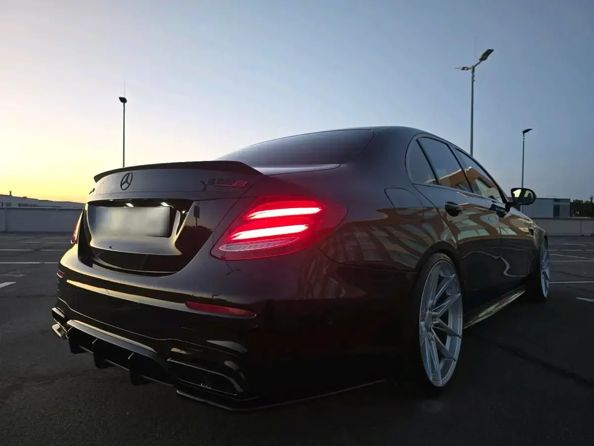 Gebraucht Mercedes E63S AMG AMG 612 PS (450 kW) 2019 Schwarz Limousine