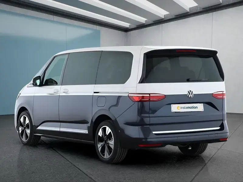 Neu VW Multivan 150 PS (110 kW) 2026 Blau Van / Kleinbus