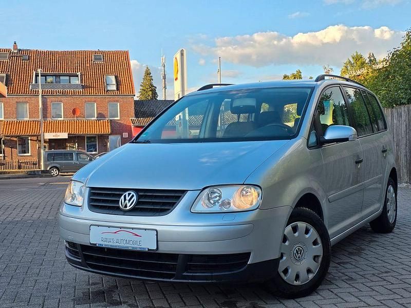 Silber Gebraucht 2005 VW Touran Conceptline Van / Kleinbus | 2.990 € (Fairer Preis) - Bild 1/4