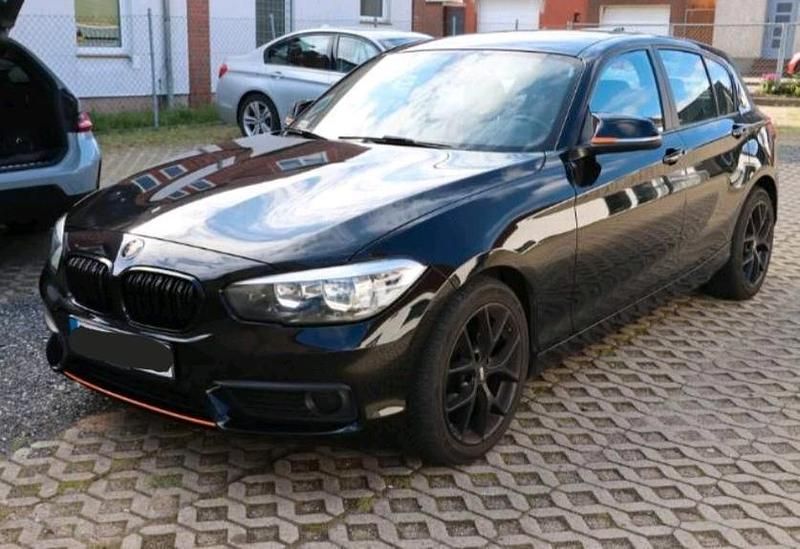 Schwarz Gebraucht 2016 BMW 116 Kleinwagen | 8.000 € (Guter Preis) - Bild 1/4