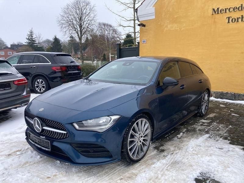 Gebraucht Mercedes CLA220 Shooting Brake AMG 190 PS (139 kW) 2022 Blau Kombi