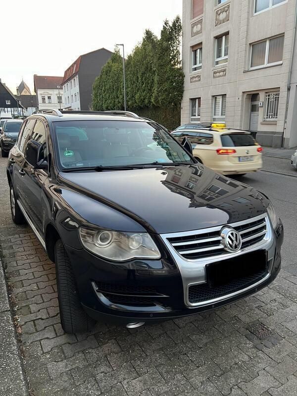 Schwarz Gebraucht 2007 VW Touareg SUV | 4.199 € (Superpreis) - Bild 1/4
