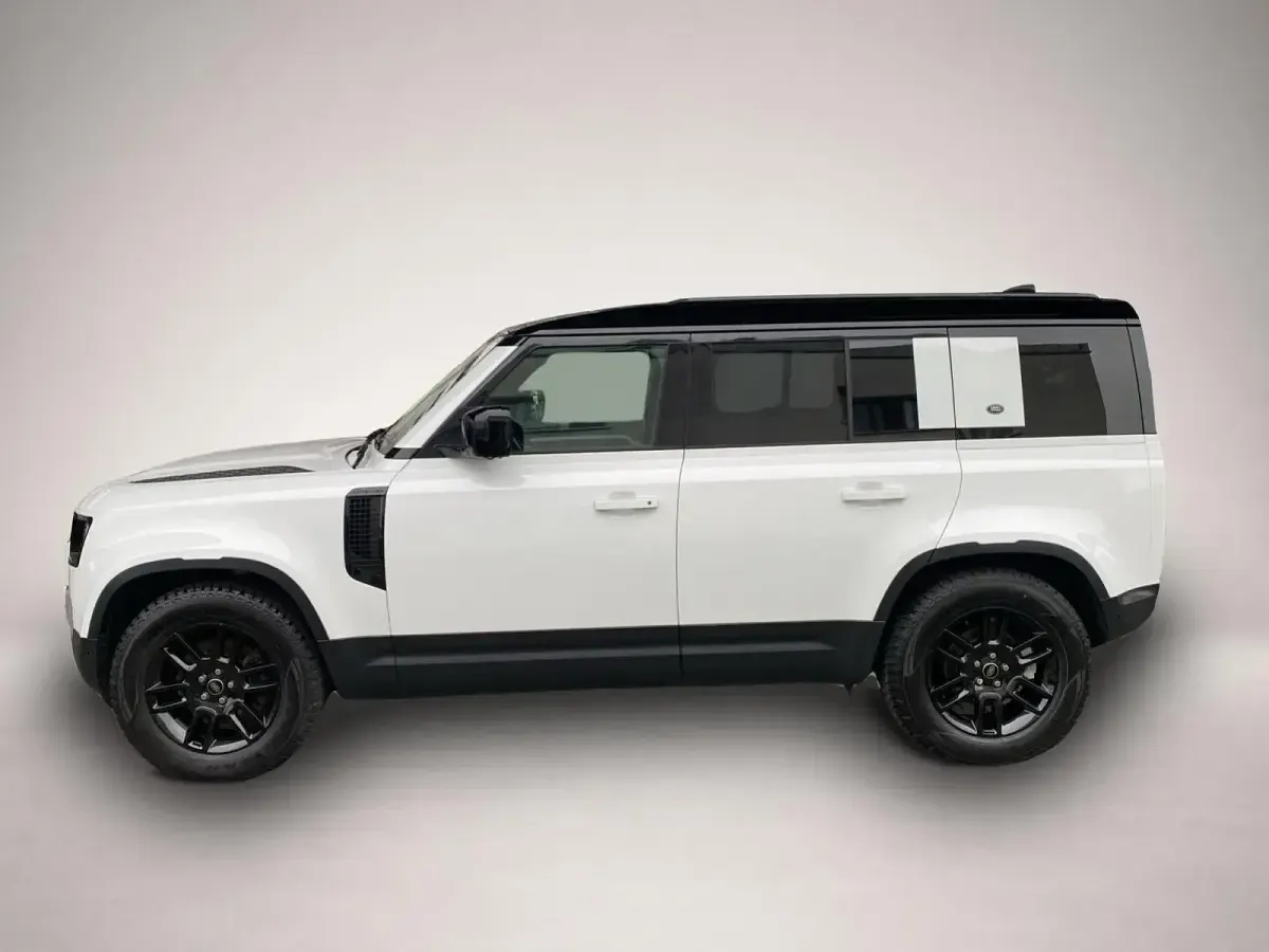 Gebraucht Land Rover Defender SE 200 PS (147 kW) 2023 Manufacturer SUV