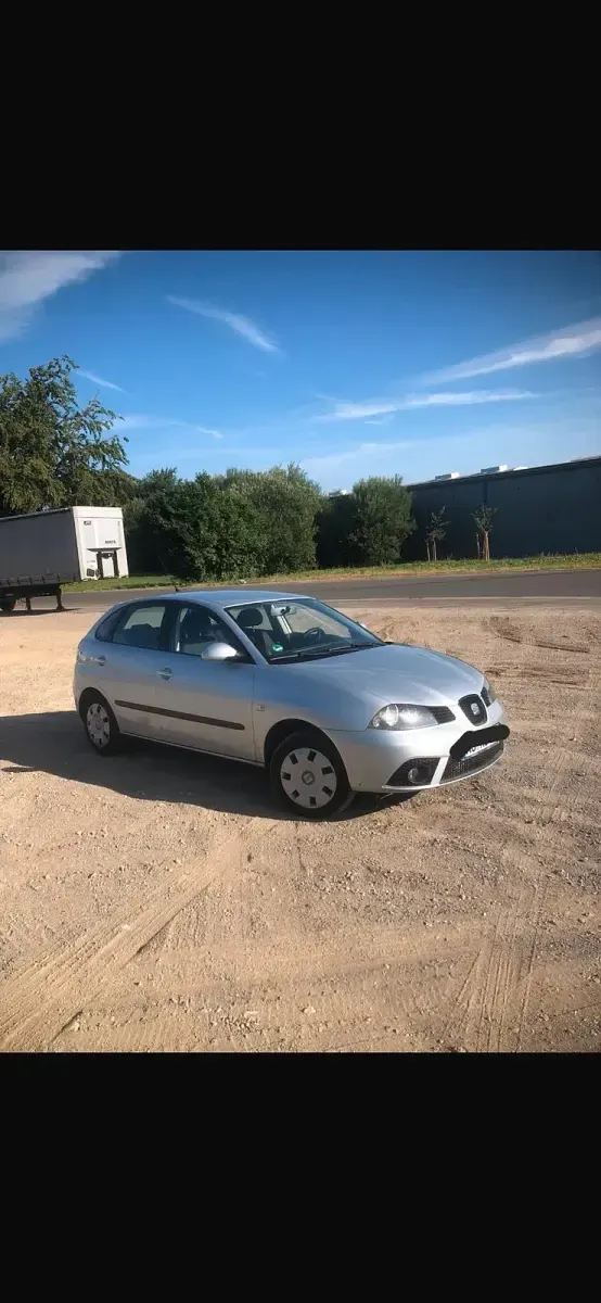 Gebraucht Seat Ibiza 80 PS (58 kW) 2007 Silber Kleinwagen