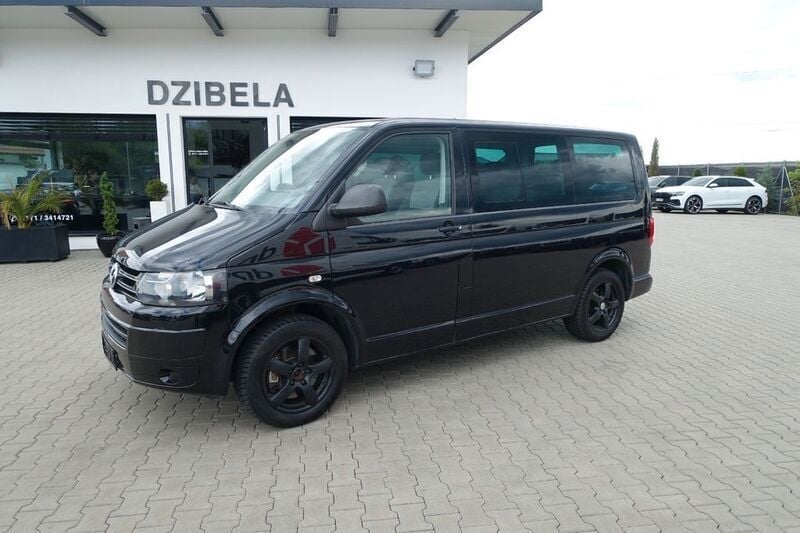Schwarz Gebraucht 2013 VW Multivan Startline Van / Kleinbus | 16.990 € (Guter Preis) - Bild 1/4
