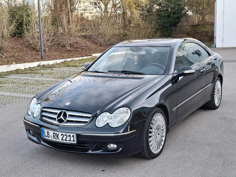 Gebraucht Mercedes CLK200 163 PS (119 kW) 2006 Schwarz Coupé