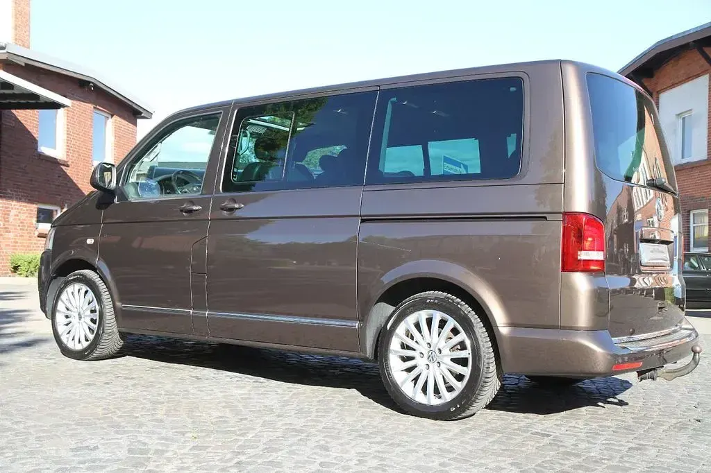 Gebraucht VW T5 179 PS (131 kW) 2013 Braun Van