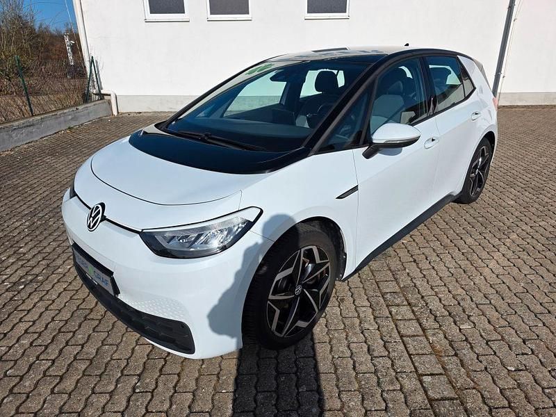 Gebraucht VW ID.3 Pro 106 kW (145 PS) 2022 Weiß Kleinwagen