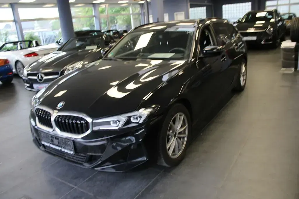 Brugt BMW 318 156 HK (114 kW) 2024 Sort Stationcar