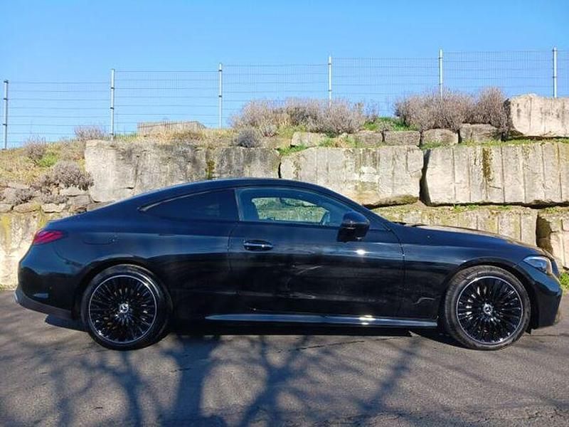 Gebraucht Mercedes CLE200 AMG 204 PS (150 kW) 2025 Schwarz Coupé