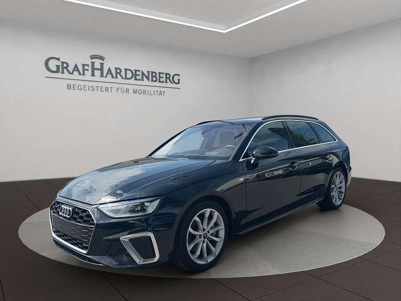 Mythosschwarz metallic Gebraucht 2021 Audi A4 Design Kombi | 31.900 € (Fairer Preis) - Bild 1/4