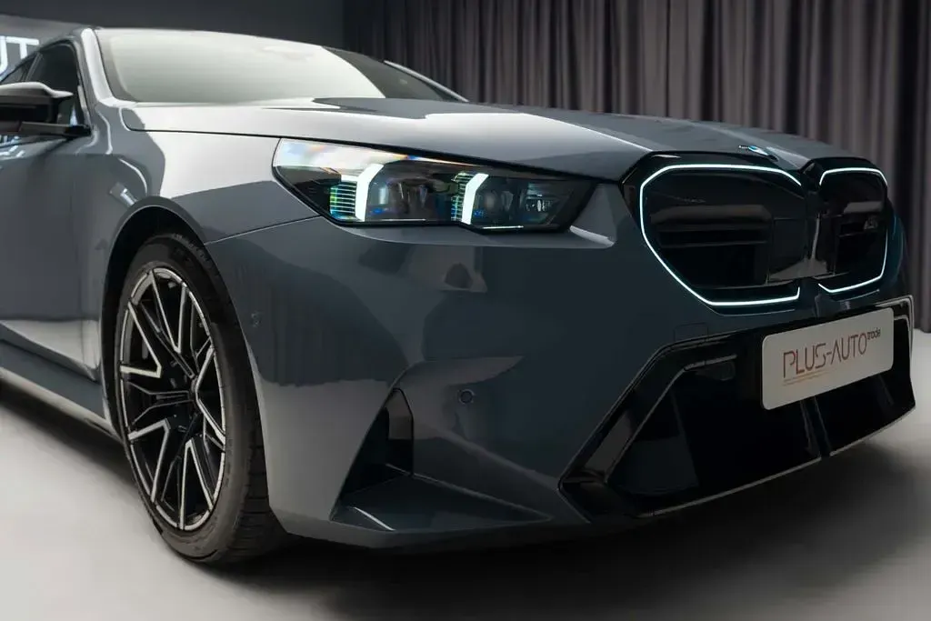Gebraucht BMW M5 Performance 727 PS (534 kW) 2025 Grau Limousine