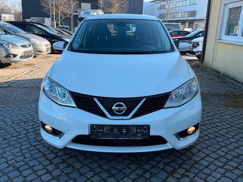 Gebraucht Nissan Pulsar 116 PS (85 kW) 2015 Weiß Kleinwagen